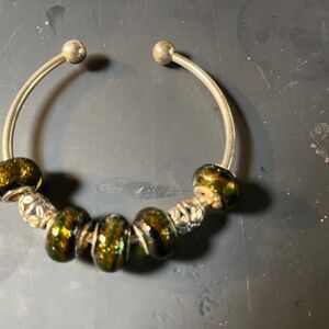 NWOT Handmade Pandora (like) Green Bangle Bracelet.